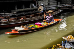 2015 Floating Market (Thailand) 2015 Floating Market (Thailand)